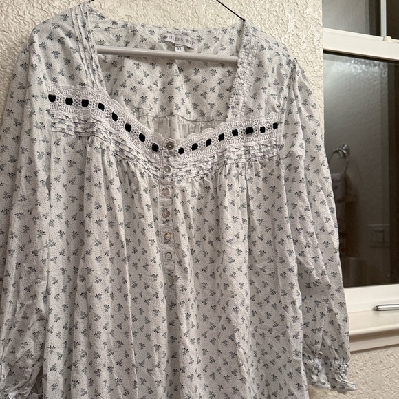 Eileen West Tops - Eileen West Ballet Night Gown Long Sleeve 100% Cotton, Lace with velvet ribbon